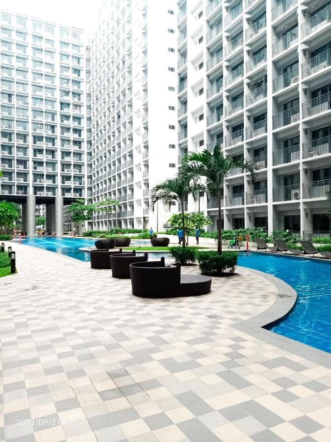 Shore 2 Residences 1Br Deluxe Room In Moa Complex マニラ市 エクステリア 写真